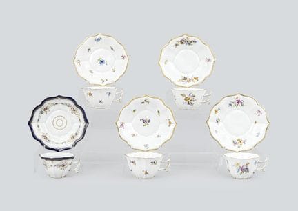 MEISSEN (5-teiliges Set), Verschiedene Tassen und 
