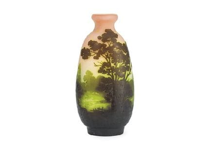 GALLE, Vase mit Motiv einer Seelandschaft, H 43,6 