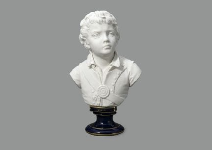 SÈVRES, buste de Joseph Viala, figurine en biscuit