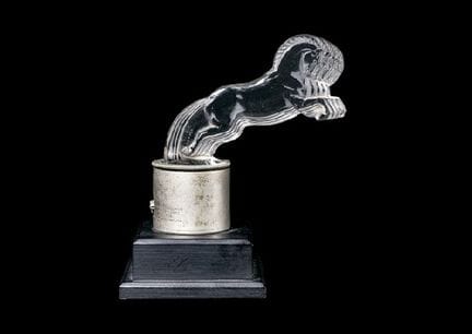 LALIQUE, Kühlerverschluss: CINQ CHEVAUX, Marcilhac