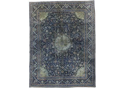 , Ein Kashan-Teppich, Zentralpersien, 383 × 291 cm