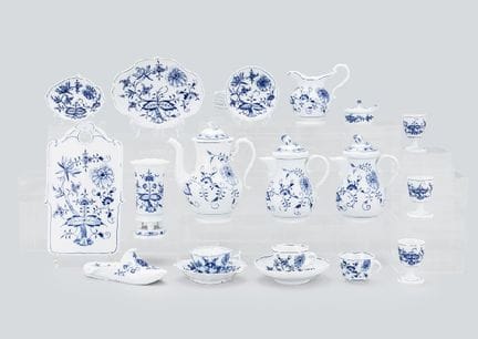 MEISSEN (25-teiliges Set), „Blue Onion“ – verschie