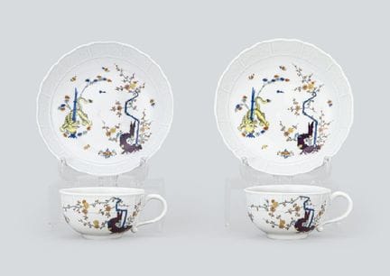 MEISSEN (lot de 2), tasse et soucoupe en relief de