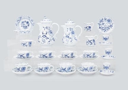 MEISSEN (28-teiliges Set), „Blue Onion“ – verschie