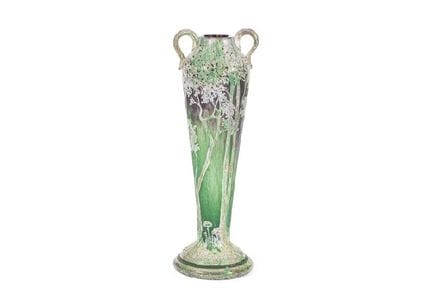 DAUM FRERES, Vase mit Waldmotiv, um 1902, H 32,3 c
