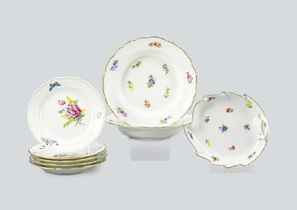 MEISSEN (service de 8), assiettes assorties : 5 as