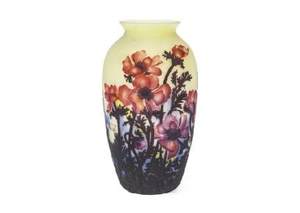 MULLER, Vaso, H 47,6 cm, vetro a cammeo, inciso co