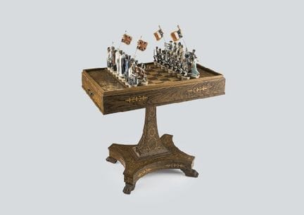 , Napoleon-Schachspiel, H 79,8 × B 93 × T 55 cm, 3