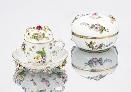 MEISSEN (3-teiliges Set), Applikationen auf versch