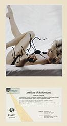 Charlize THERON, foto autografata (set di 3), 
dim