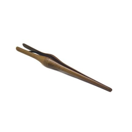 Pinza para guantes de madera barnizada 
Longitud: 