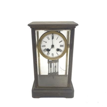 Set di 2 orologi da tavolo in ottone composto da: 