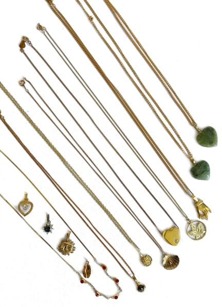 Importante colección de collares y colgantes de me
