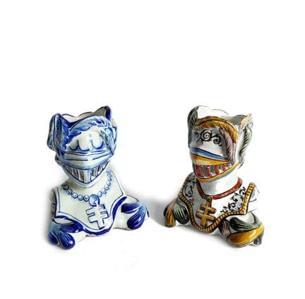 SAN CLEMENTE
Due pirofori in maiolica policroma a 