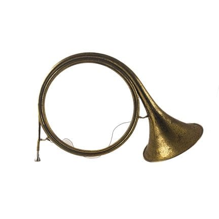 Corno da caccia in ottone 
L.: 60 cm; D.: 64 cm ci