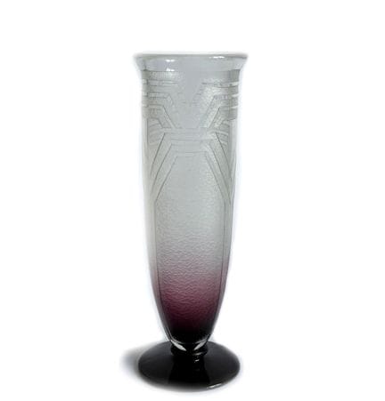 Nello stile della Manufacture SCHNEIDER
Vaso a tro