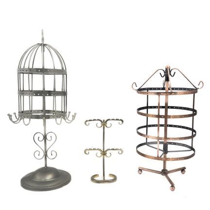 Lote compuesto por 3 expositores de joyas de metal