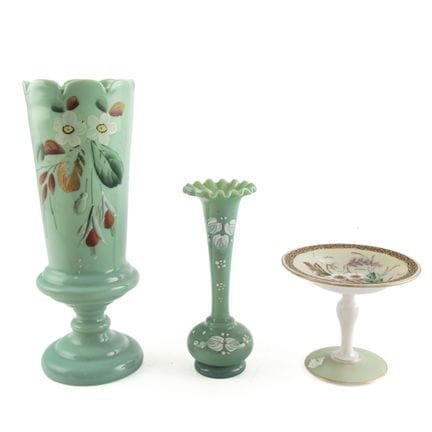 Set of light green opaline pieces including: 
- 1 