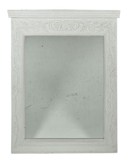 Miroir trumeau de forme rectangulaire en bois moul