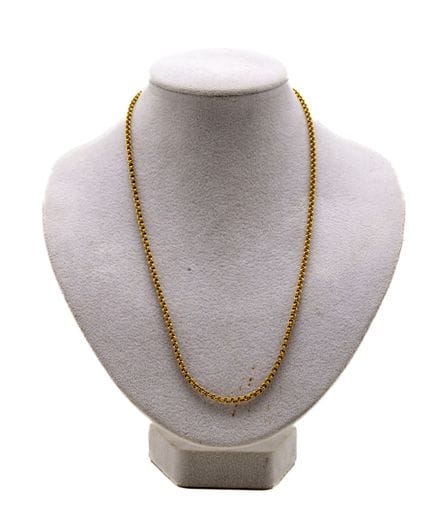 Collier en or jaune 18 K (750/1000) 
L. : 77 cm en