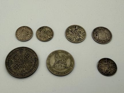 Collection de sept pièces en argent britanniques e