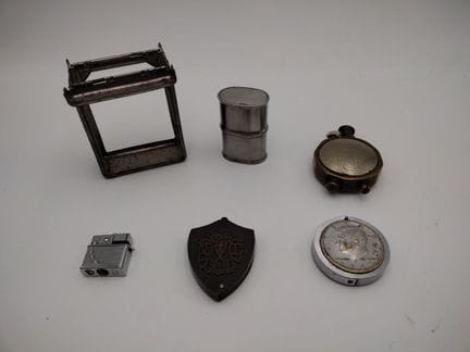 Collection d'accessoires de fumeur anciens et vint