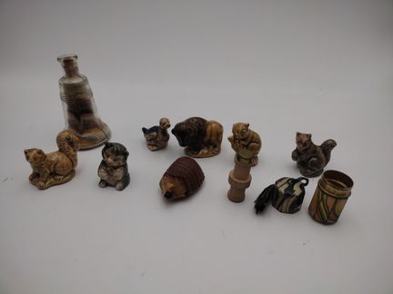 Collezione di "Wade Whimsies" e altre miniature, c