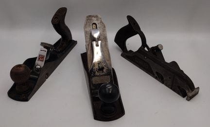 Lot de trois rabots, un Paramo Planemaster n° 10, 