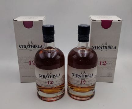 Deux bouteilles de whisky single malt écossais Str