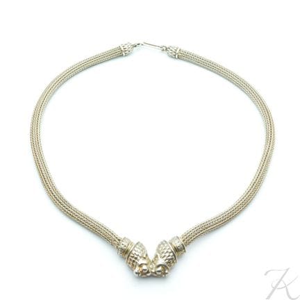 Collana in argento “Eleganza mitologica” di Arthus