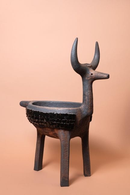 Dominique POUCHAIN (1956) 
Cervide
Scultura
Cerami