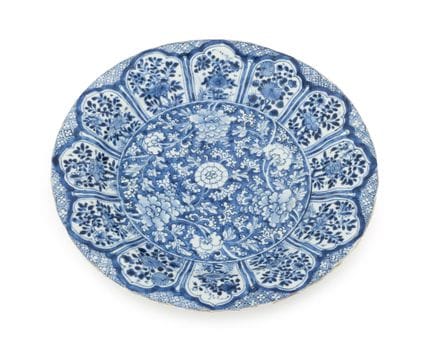 Piatto da portata cinese in porcellana blu e bianc