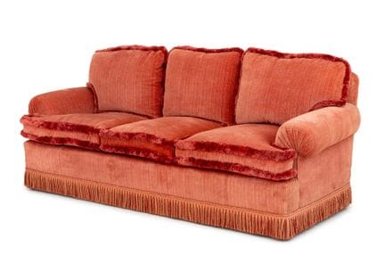 Sofá tapizado de tres plazas de terciopelo rojo, c
