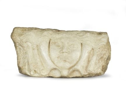 16TH-CENTURY MARBLE FRAGMENT OF A GORGON
Dimension