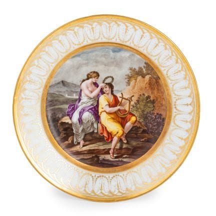 ASSIETTE EN PORCELAINE POLYCHROME, MANUFACTURE DE 