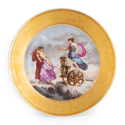 ASSIETTE EN PORCELAINE POLYCHROME, MANUFACTURE DE 