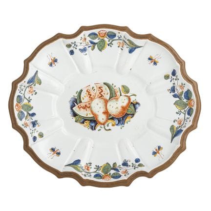 PLAT DE SERVICE EN MAJOLIQUE POLYCHROME, MANUFACTU