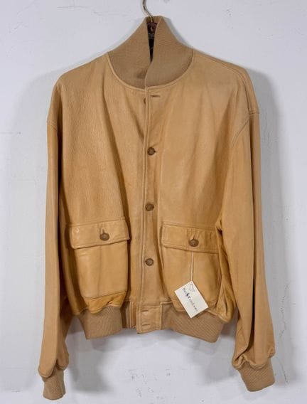Polo Ralph Lauren 皮质飞行员夹克

Polo by Ralph Lauren 皮质