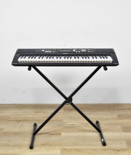 Teclado digital Yamaha EZ-220 y soporte

Teclado d