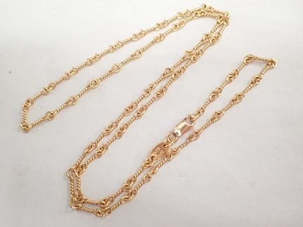 Collier Chrome Hearts à maillons torsadés en or 22