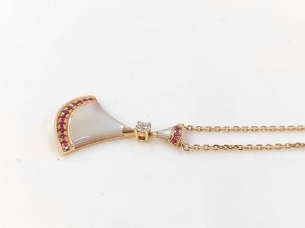 Collier à pendentif Bulgari Divas Dream en or rose