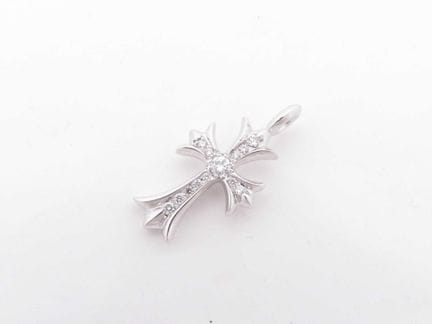Ciondolo Chrome Hearts "Tiny Cross" in oro bianco 