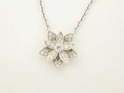 Collier pendentif Van Cleef &amp; Arpels « Lotus S