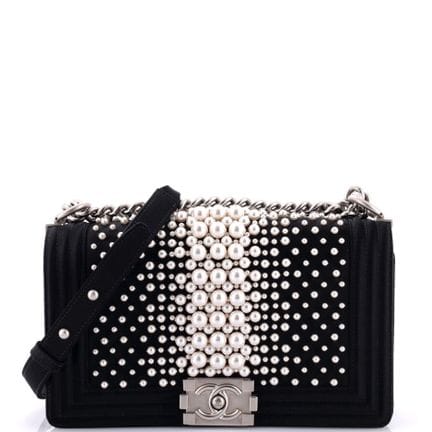 Borsa Chanel Boy con patta e dettagli in perle  Qu
