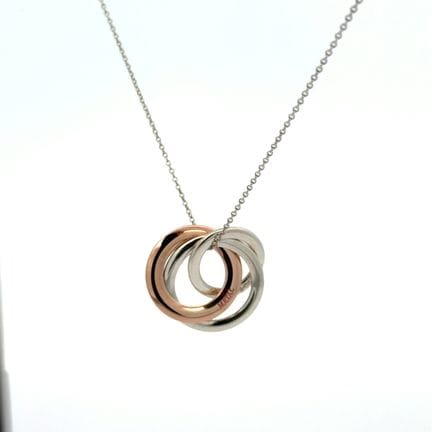 Tiffany &amp; Co. Collana con tre anelli intreccia