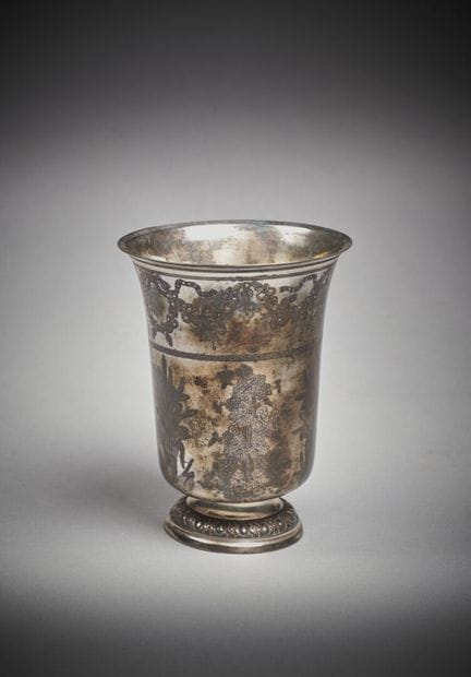 Timbale
En argent (poinçon 1er coq) modèle tulipe 