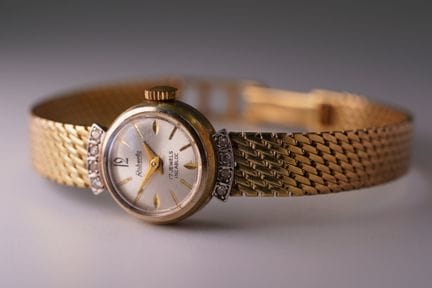 ROBERTA. Orologio da polso da donna. Oro giallo 58