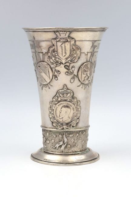 Coppa d’argento per tiratori. Argento 800. 1896. P