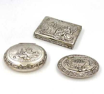 Conjunto de 3 cajitas de plata. Plata de ley 800. 