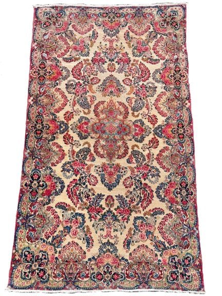 Kirman Laver. Environ 216 cm x 115 cm. Vers 1910. 